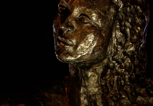 Broncestatue Ole H